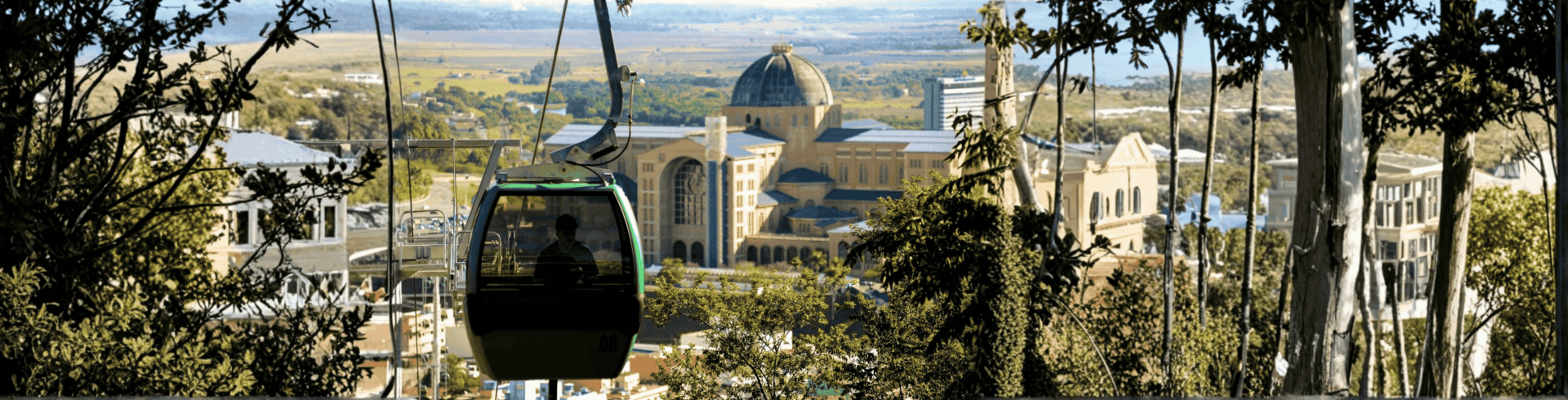 Aparecida com Campos do Jordão